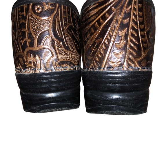Dansko Brown Leather Tooled Clog - Picture 6 of 16
